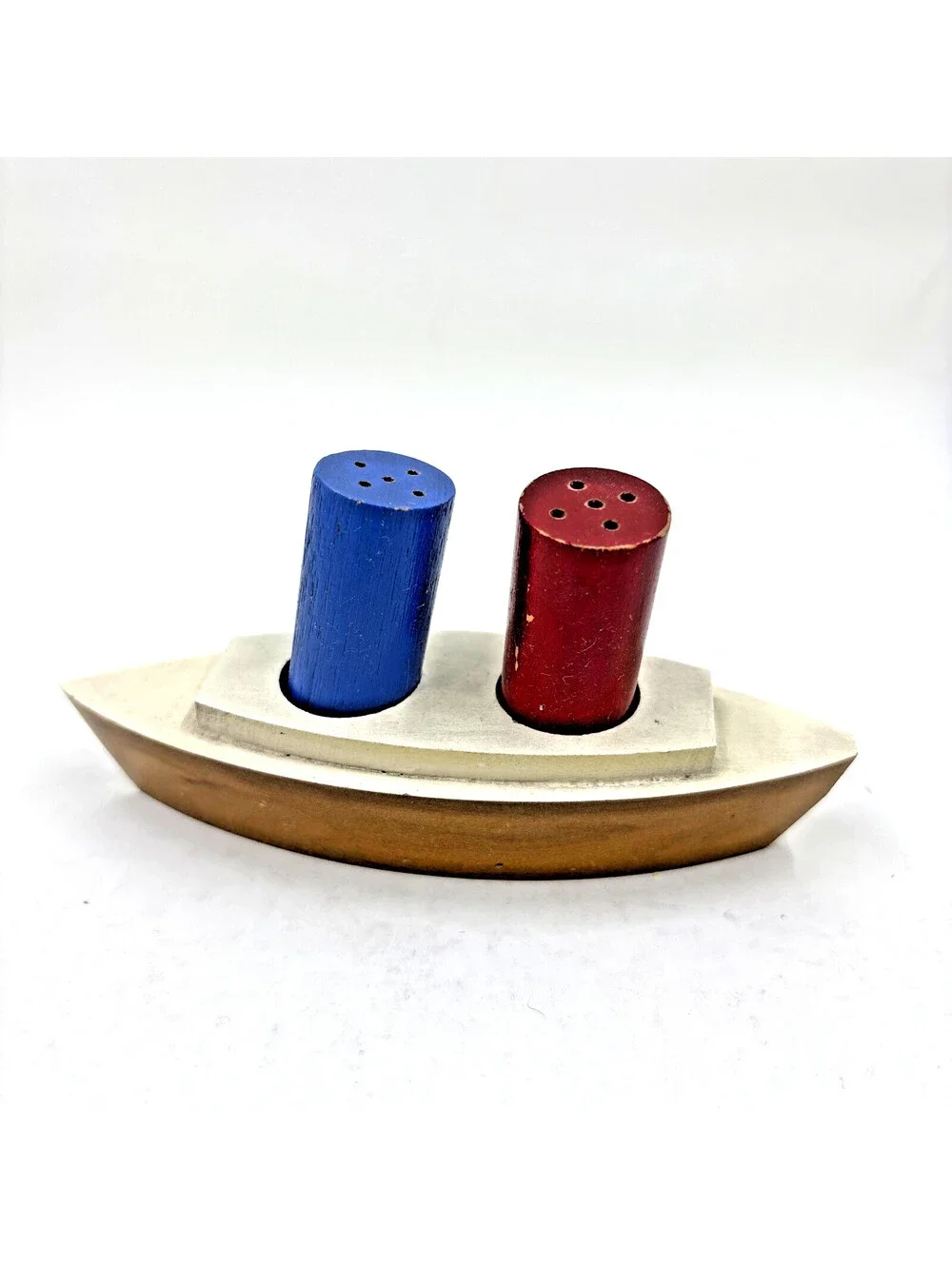 Vtg Wood Ocean Liner Boat With Wooden Salt & Pepper Shakers Have Cork Stoppers